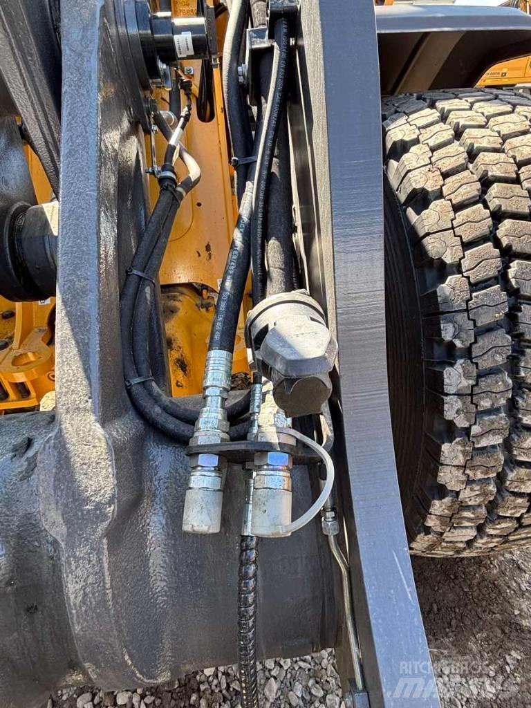 Volvo L110H Pale gommate