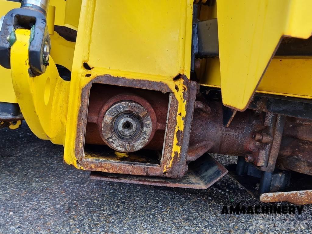 New Holland 420FI Testate per mietitrebbie