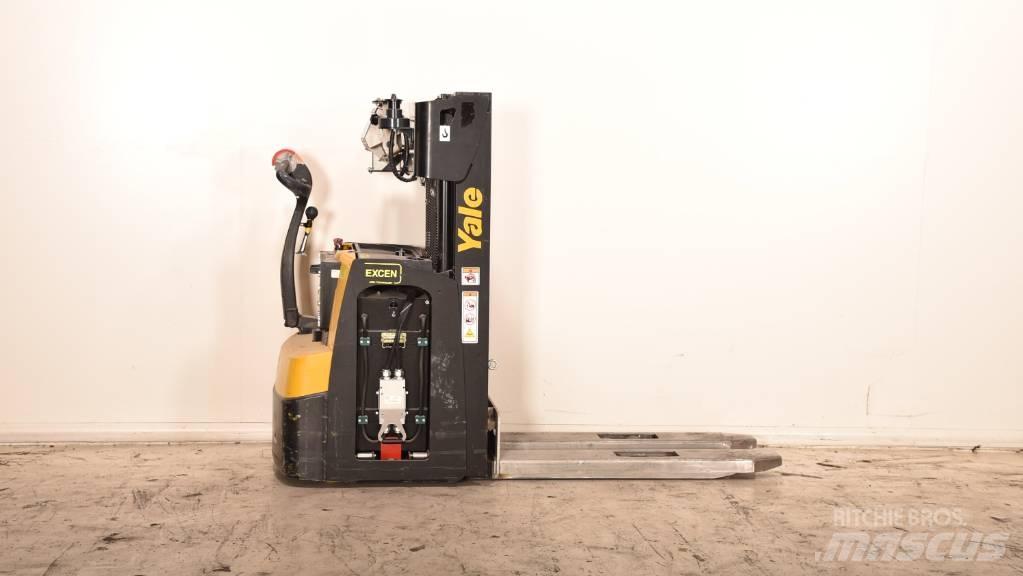 Yale MS20 Transpallet uomo a terra