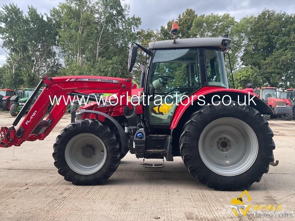 Massey Ferguson 5713 Trattori