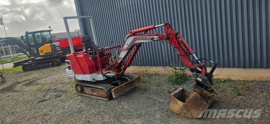 Yanmar B 12 Miniescavatori