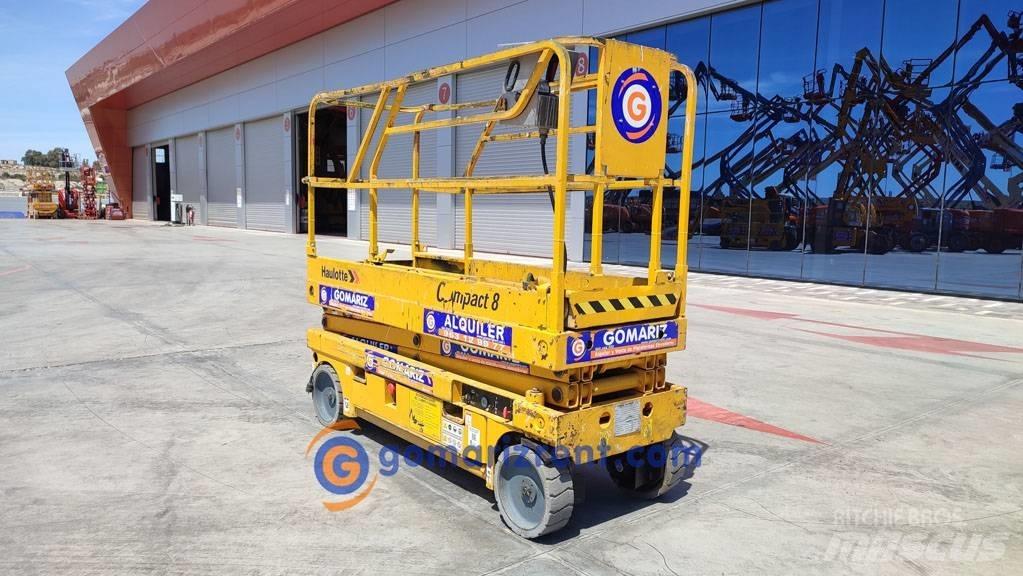 Haulotte Compact 8 Piattaforme a pantografo
