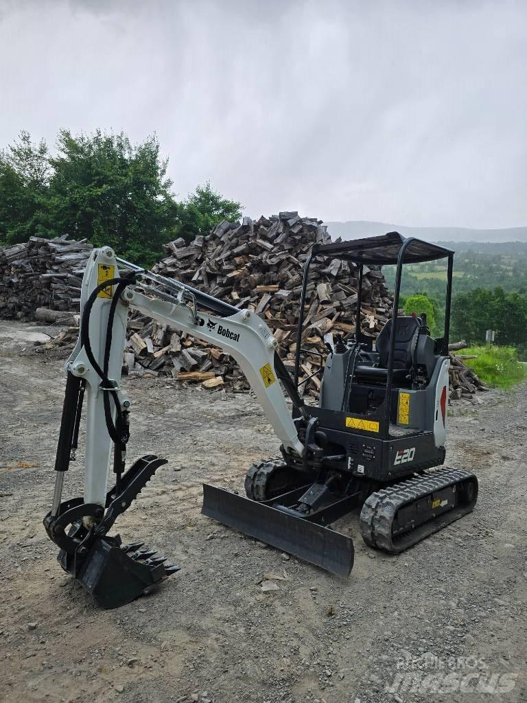 Bobcat E 20 Miniescavatori