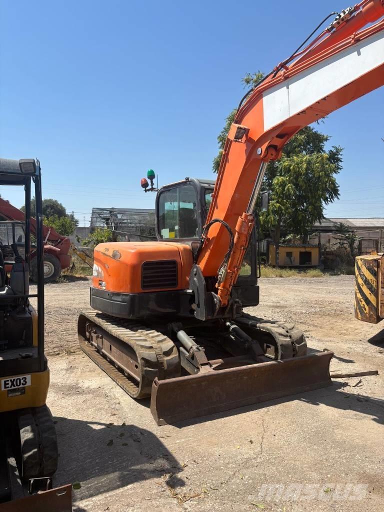 Doosan DX 80 R Escavatori medi 7t - 12t