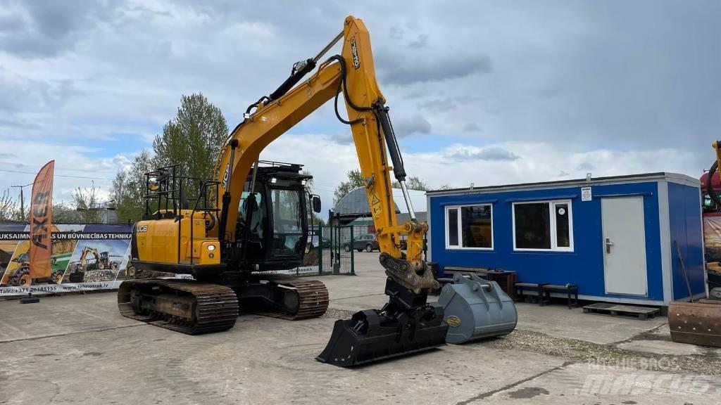 JCB JS 130 LC Escavatori cingolati
