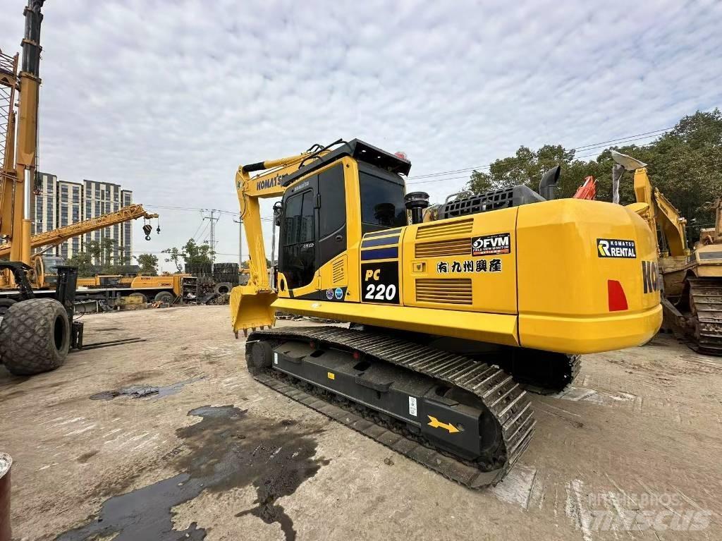 Komatsu pc220 Escavatori cingolati