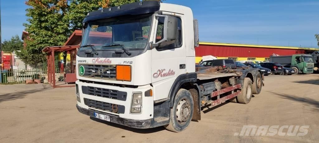 Volvo FM 12 Camion con gancio di sollevamento