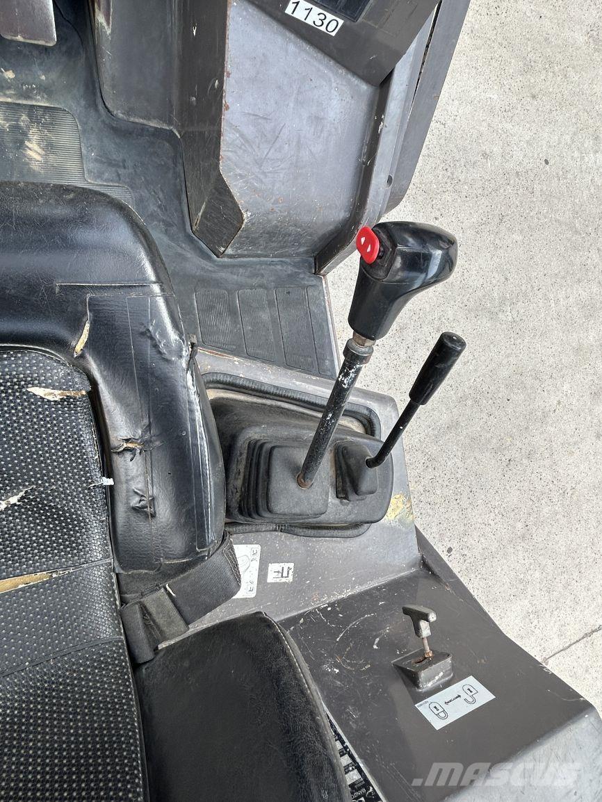 Manitou MH25-4 Elevatore per esterni