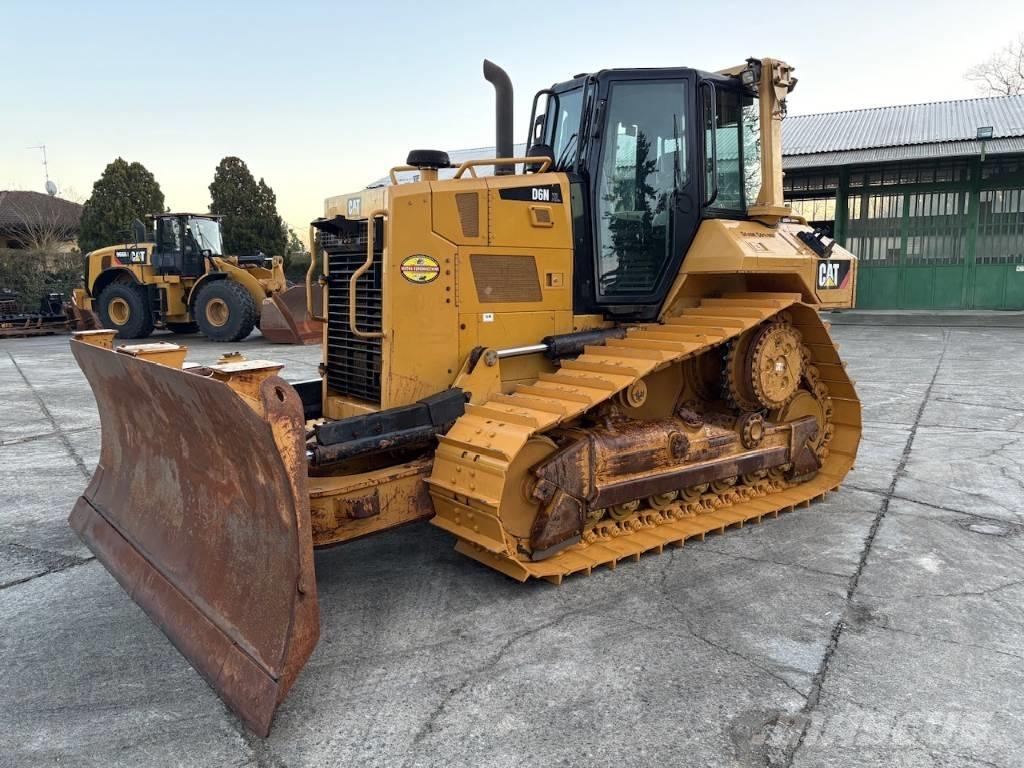 CAT D 6 N XL Dozer cingolati