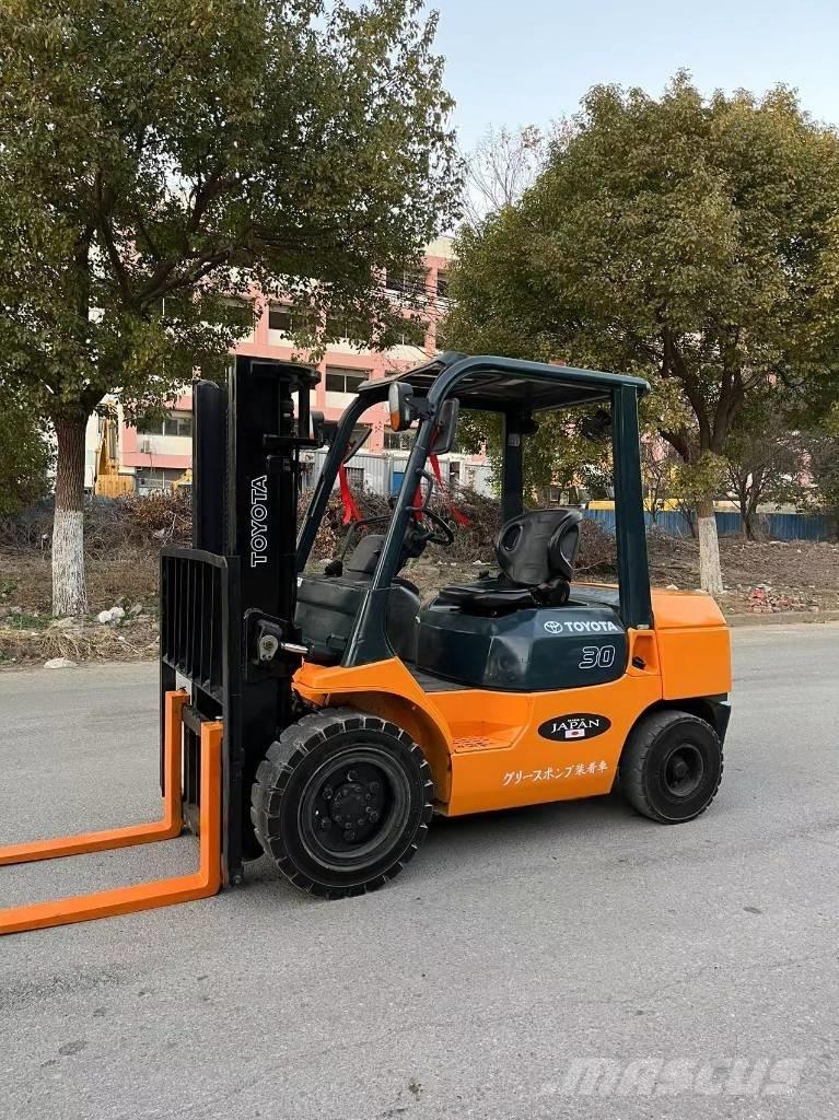 Toyota 7 FDN 30 Carrelli elevatori diesel