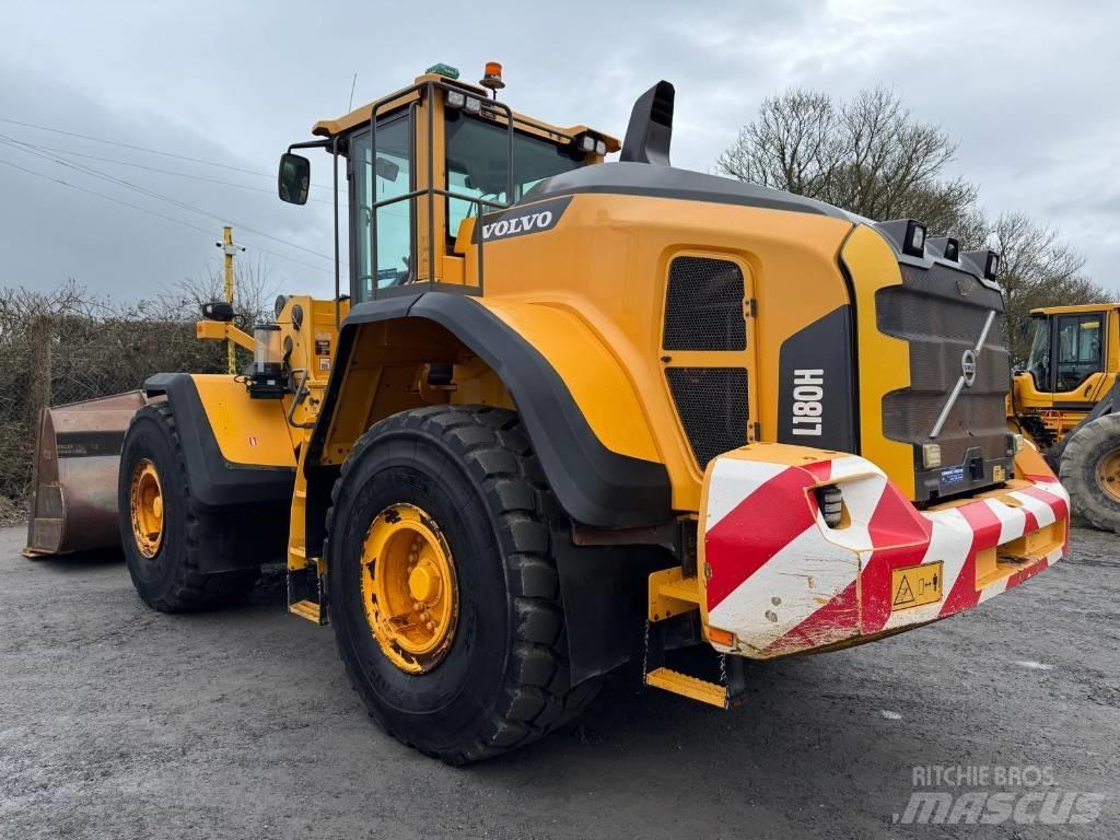 Volvo L 180 H Pale gommate