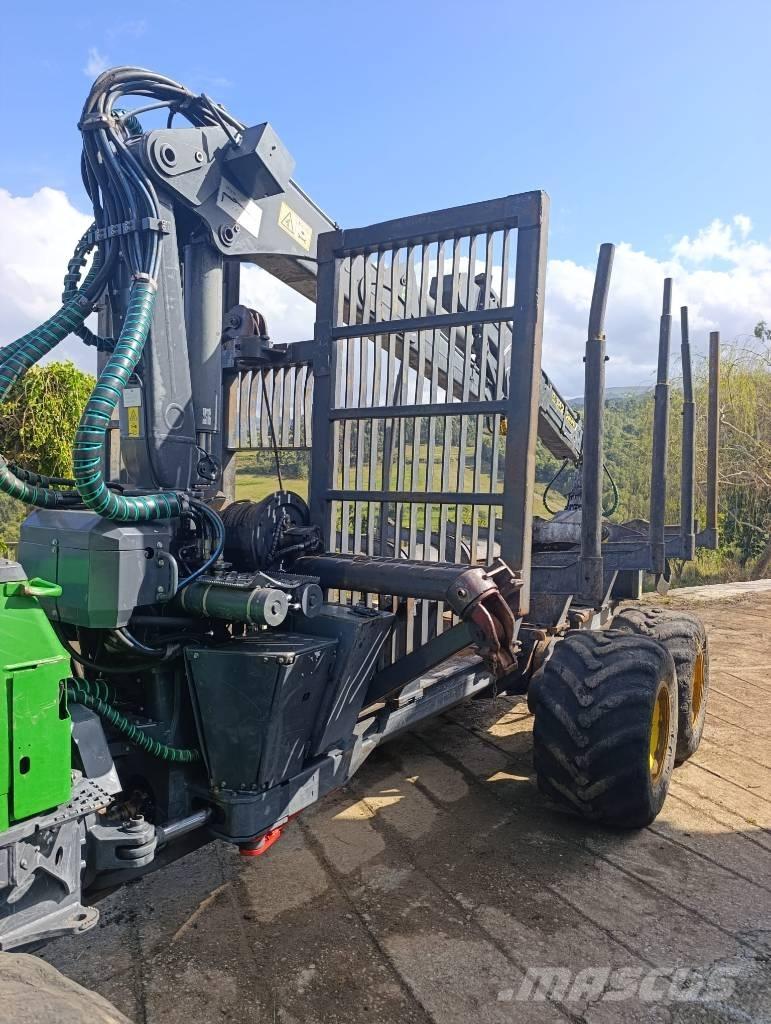 John Deere 1510G Forwarder