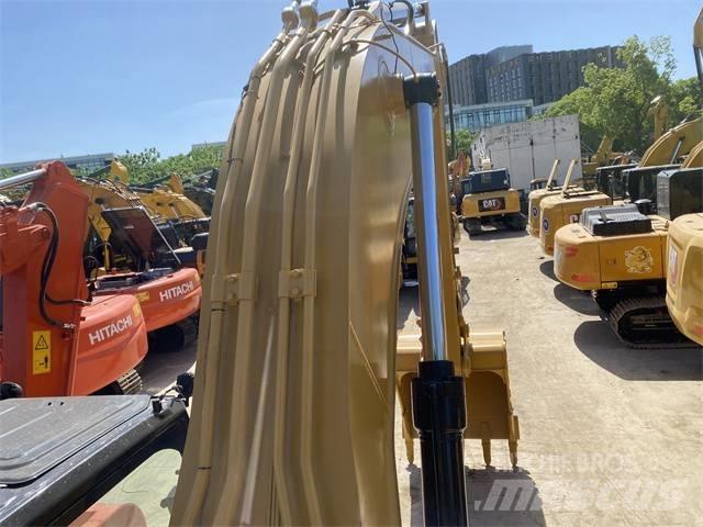 CAT 330 GC Escavatori cingolati