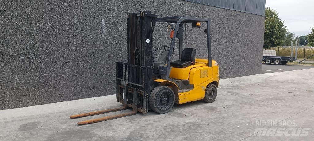 TCM FD25T3 Carrelli elevatori diesel