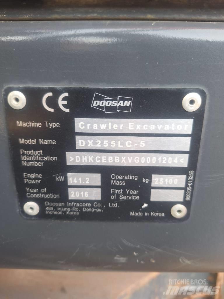 Doosan DX 255 LC-5 Escavatori cingolati