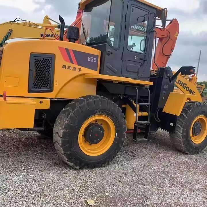LiuGong 835 Pale gommate