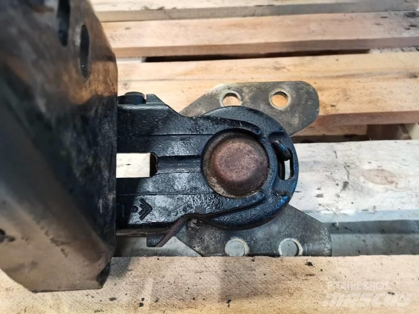 Steyr CVT fender Pneumatici, ruote e cerchioni
