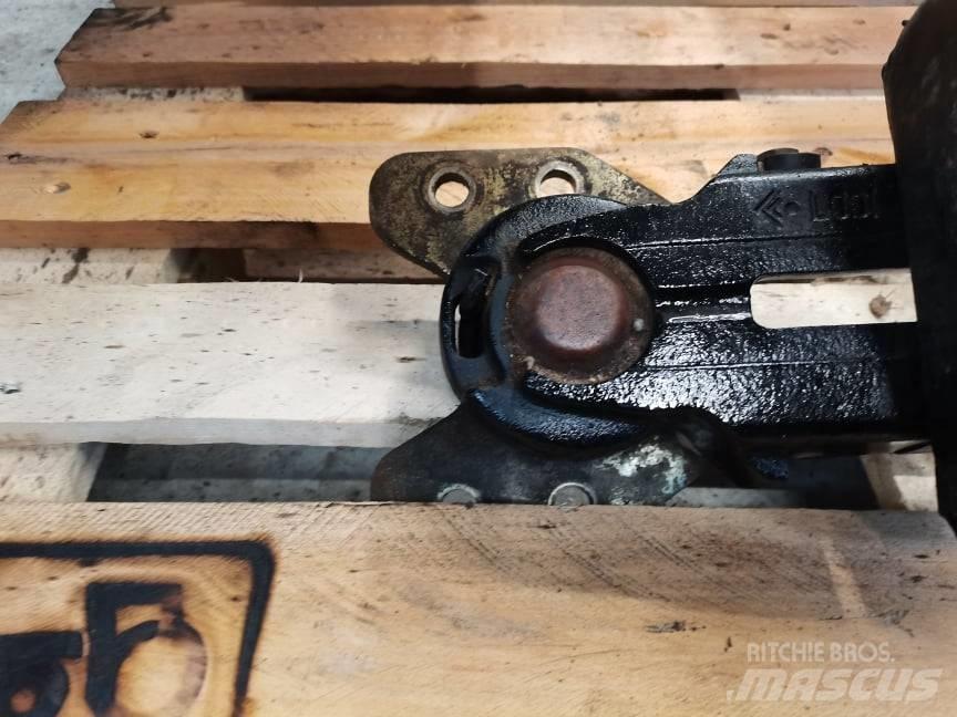 Steyr CVT fender Pneumatici, ruote e cerchioni