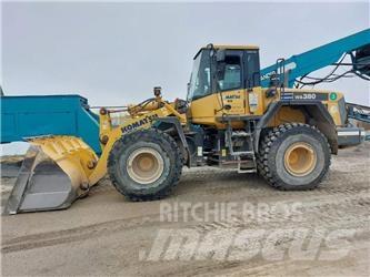 Komatsu WA380-5 Pale gommate