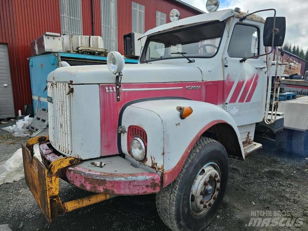 Scania 111 6x2 Autocabinati