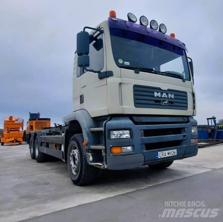 MAN TGA 26.363 Camion con gancio di sollevamento