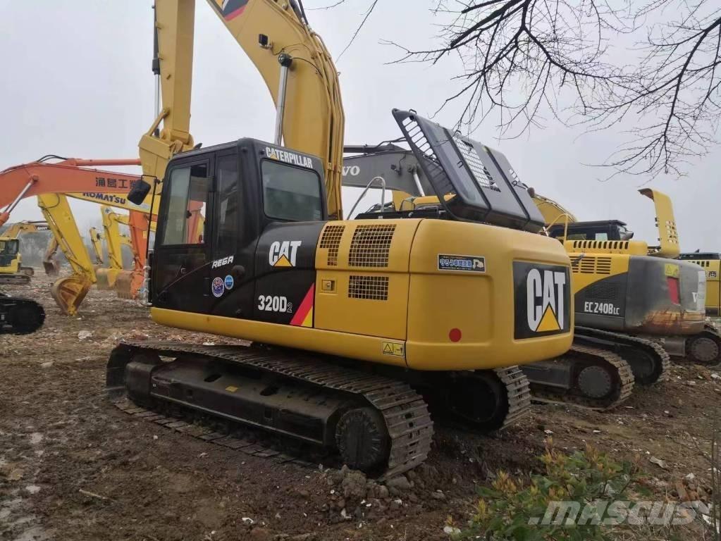 CAT 320 D L Escavatori cingolati
