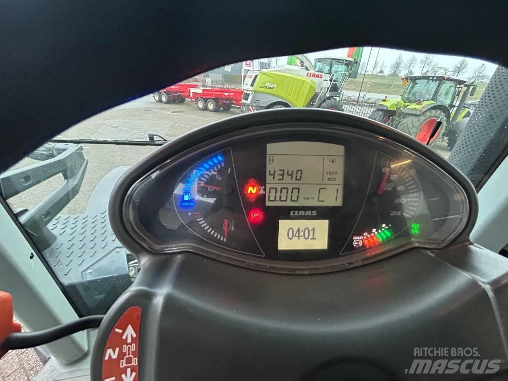 CLAAS Arion 610 CIS Trattori