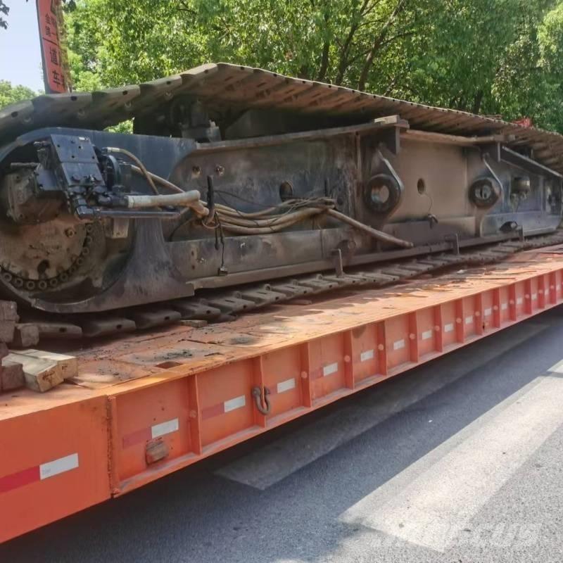Demag CC 2800 Gru cingolate