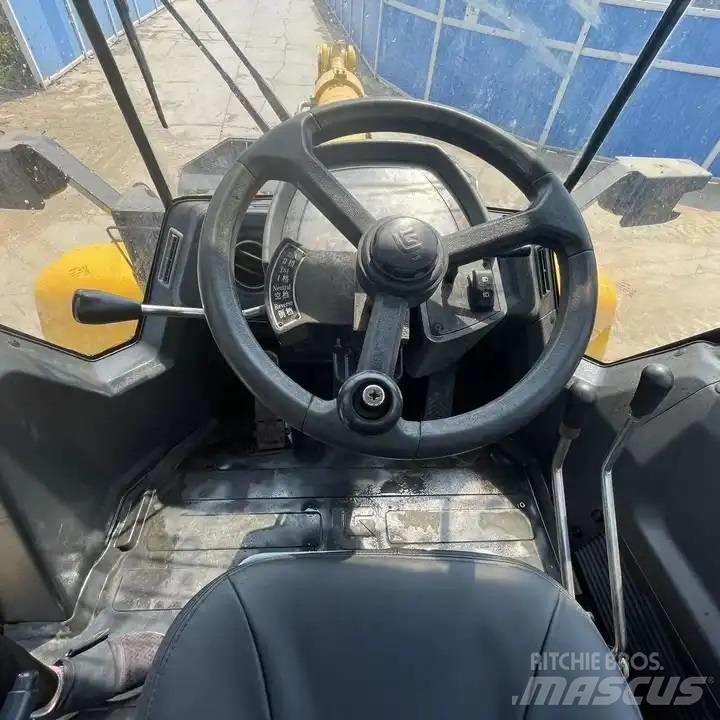 LiuGong 856H Pale gommate