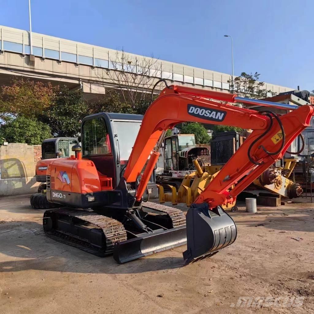 Doosan DH 60-7 Miniescavatori