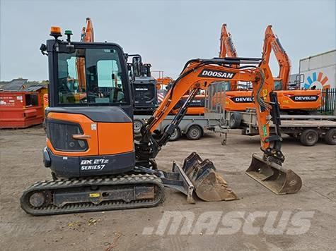 Doosan DX 27 Z - 7 Miniescavatori