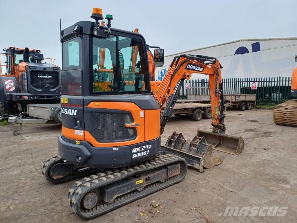 Doosan DX 27 Z - 7 Miniescavatori