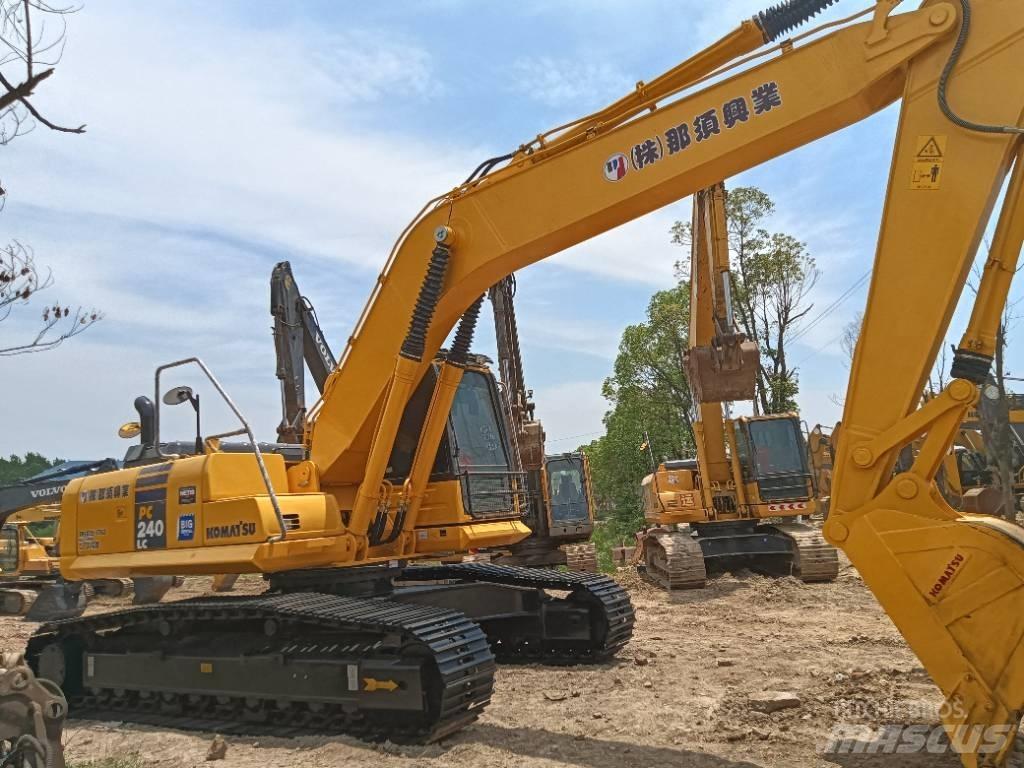Komatsu PC 240 Escavatori cingolati