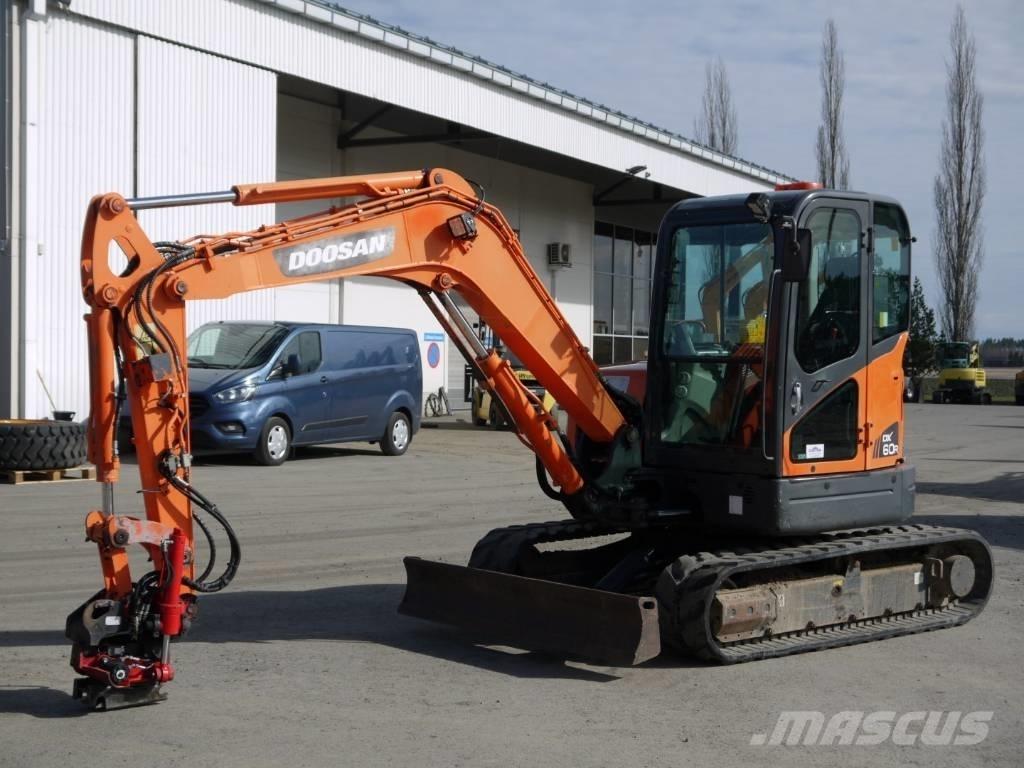 Doosan DX 60 R Miniescavatori