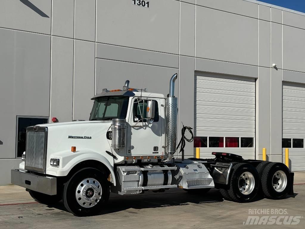 Western Star 4900 Motrici e Trattori Stradali