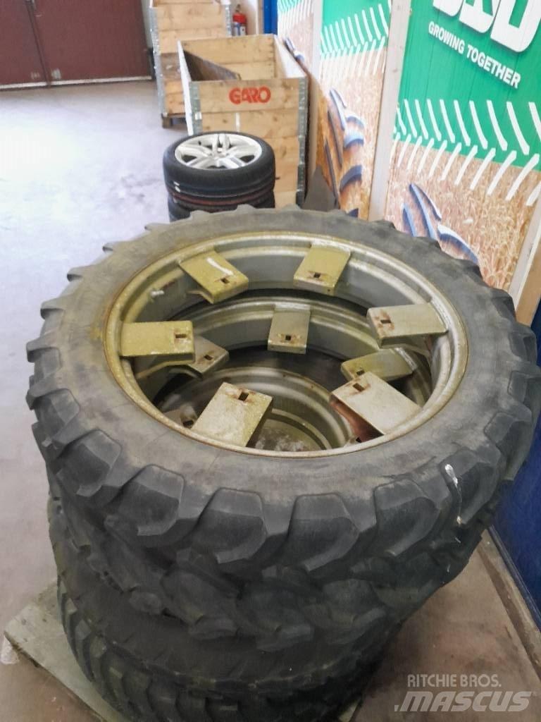 Michelin 9,5-32 Pneumatici, ruote e cerchioni