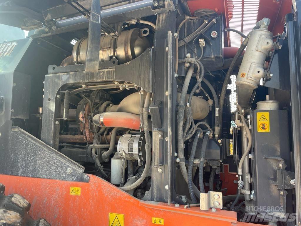 Hitachi ZW 250-6 Pale gommate