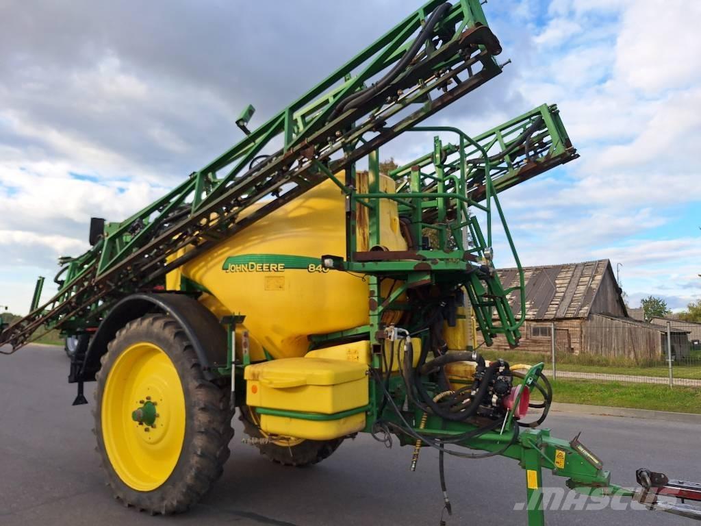 John Deere 840 Irroratrici trainate