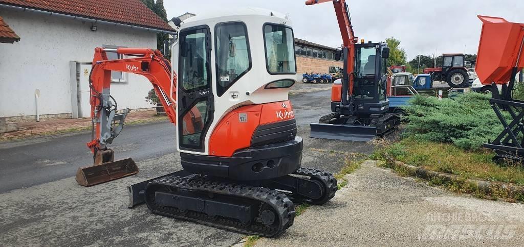 Kubota U 25-3 Miniescavatori
