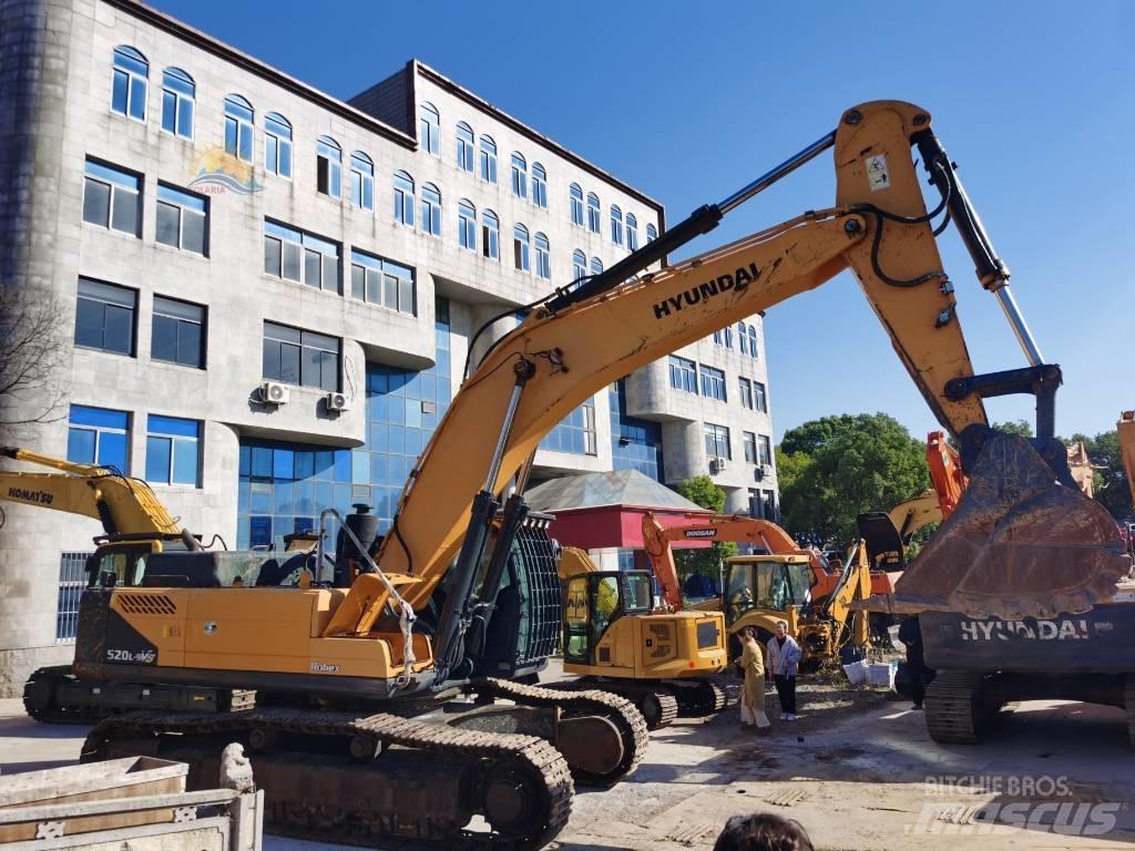 Hyundai 520L-9 VS Escavatori cingolati