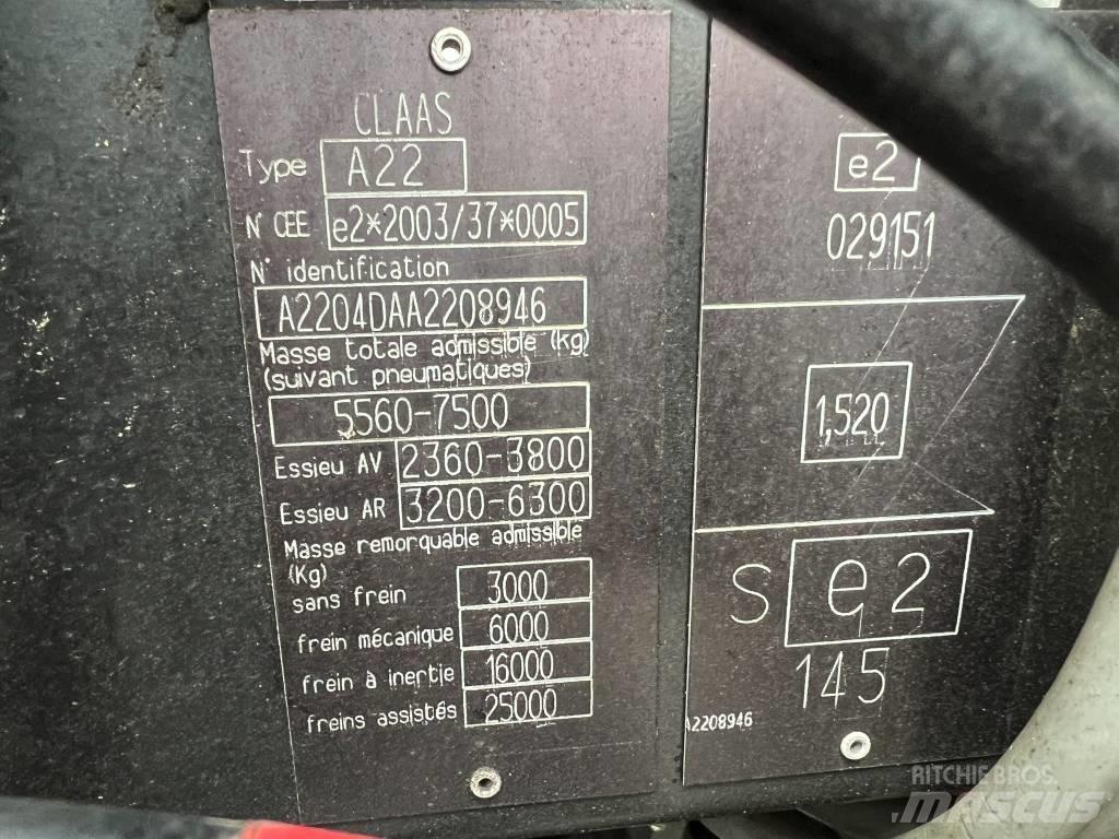 CLAAS Axos 310 Trattori