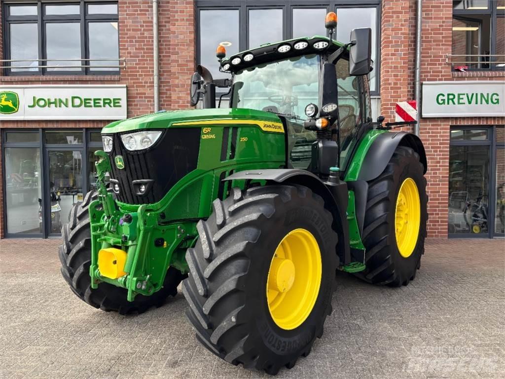 John Deere 6R250 Trattori
