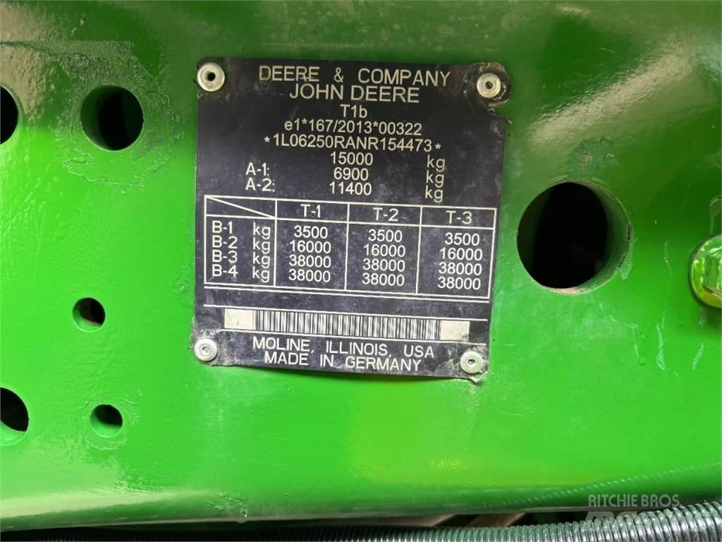 John Deere 6R250 Trattori