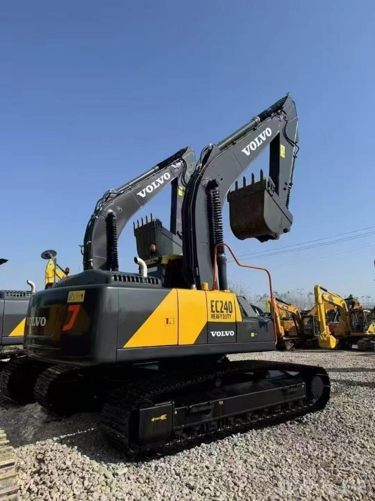 Volvo EC 240 Escavatori cingolati