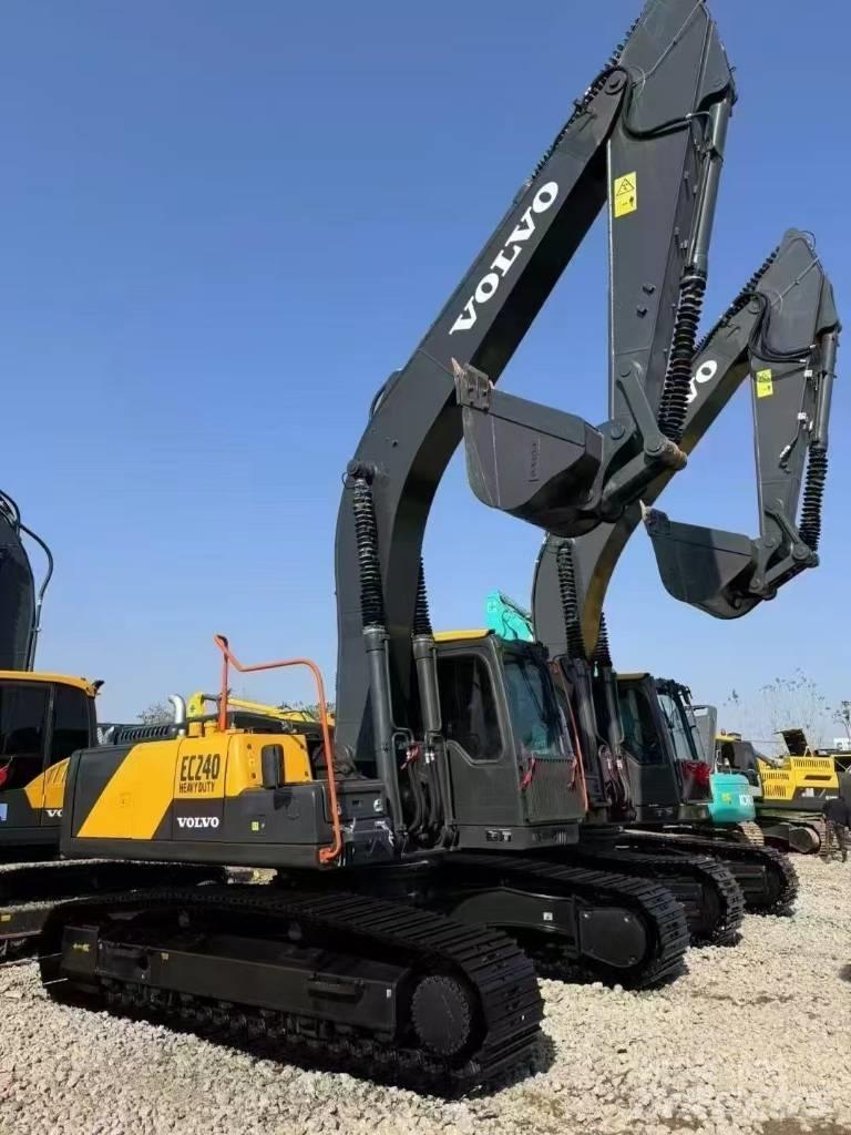 Volvo EC 240 Escavatori cingolati