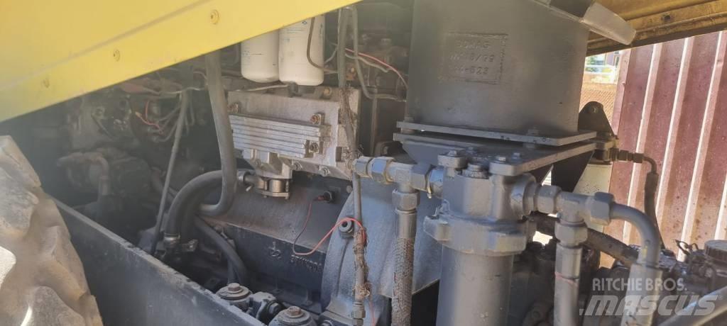 Bomag BW 211 D-3 Rulli monotamburo