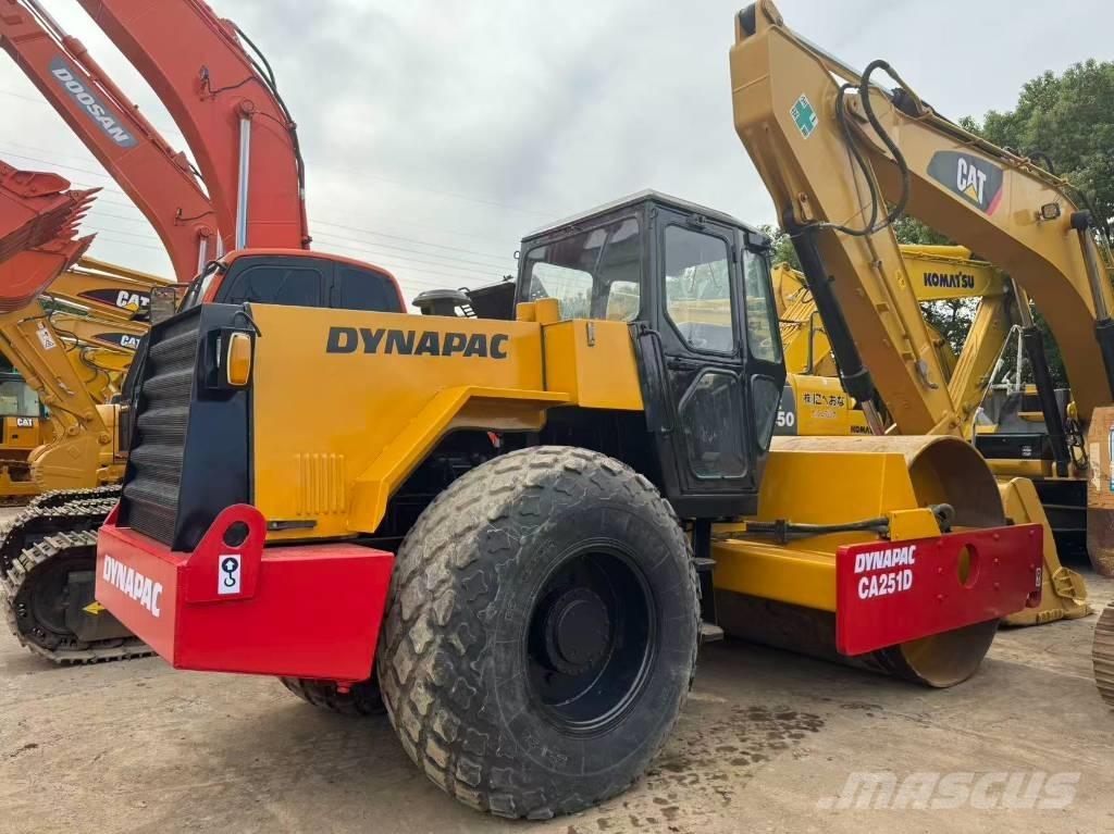 Dynapac CA 251 D Rulli monotamburo