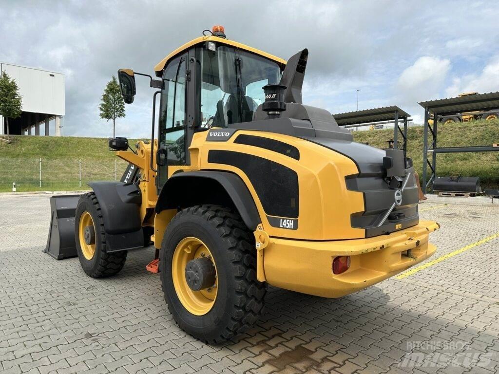 Volvo L45HS Pale gommate