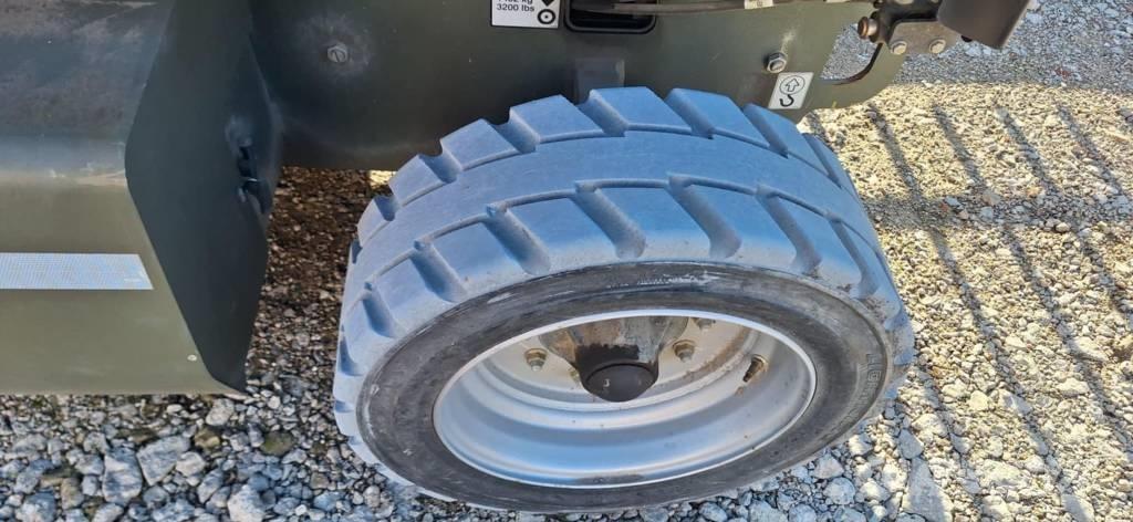 JLG M 3369 Piattaforme a pantografo