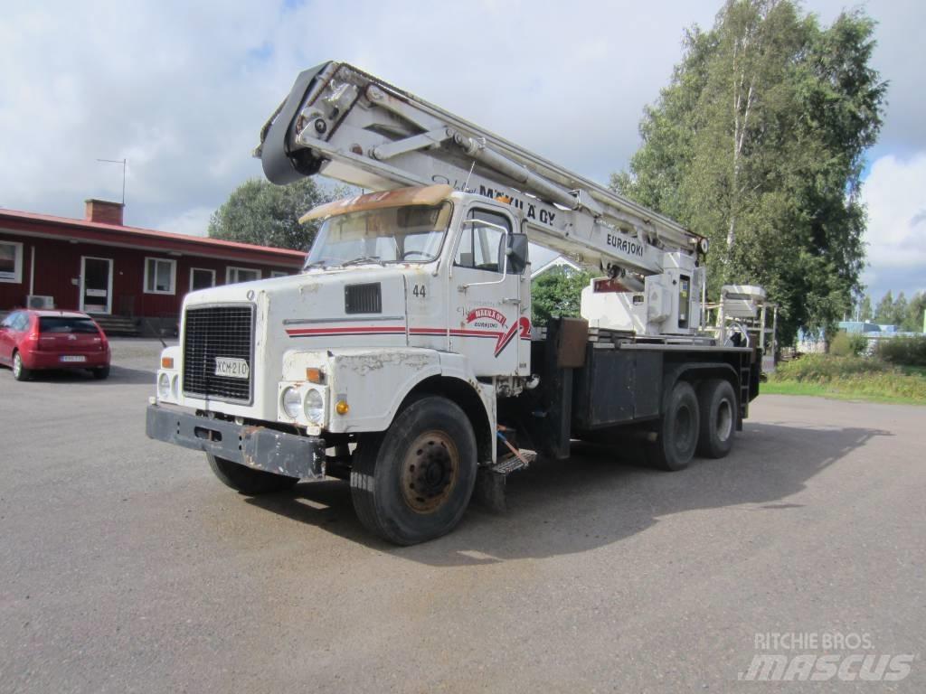 Volvo N 7 6x2 4200 Camion altro